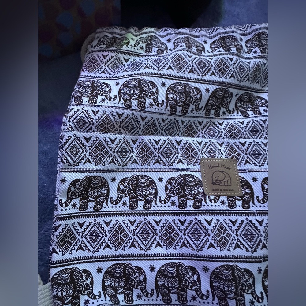 Elephants string bag